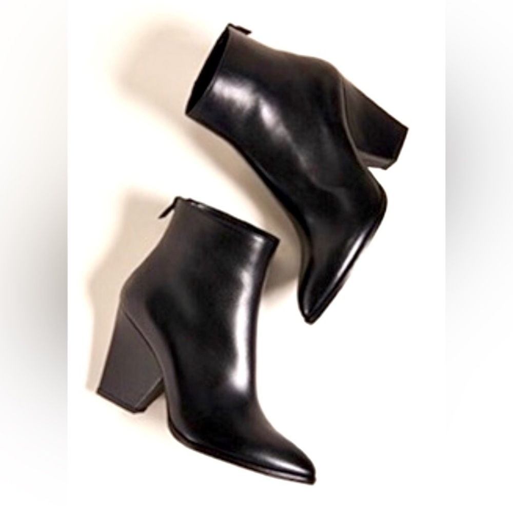 Stuart Weitzman Booties - Picture 2 of 11